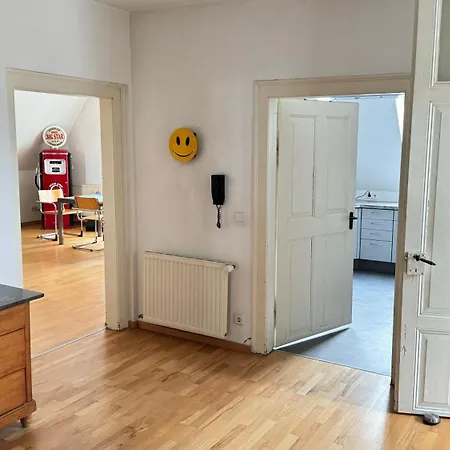 Citywohnung In Ruhiger Innenstadtnaehe Von 公寓 *
