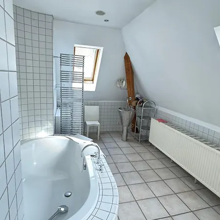 Citywohnung In Ruhiger Innenstadtnaehe Von アパート *