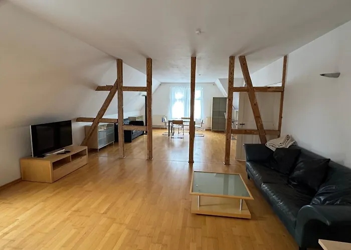 Citywohnung In Ruhiger Innenstadtnaehe Von 아파트 *